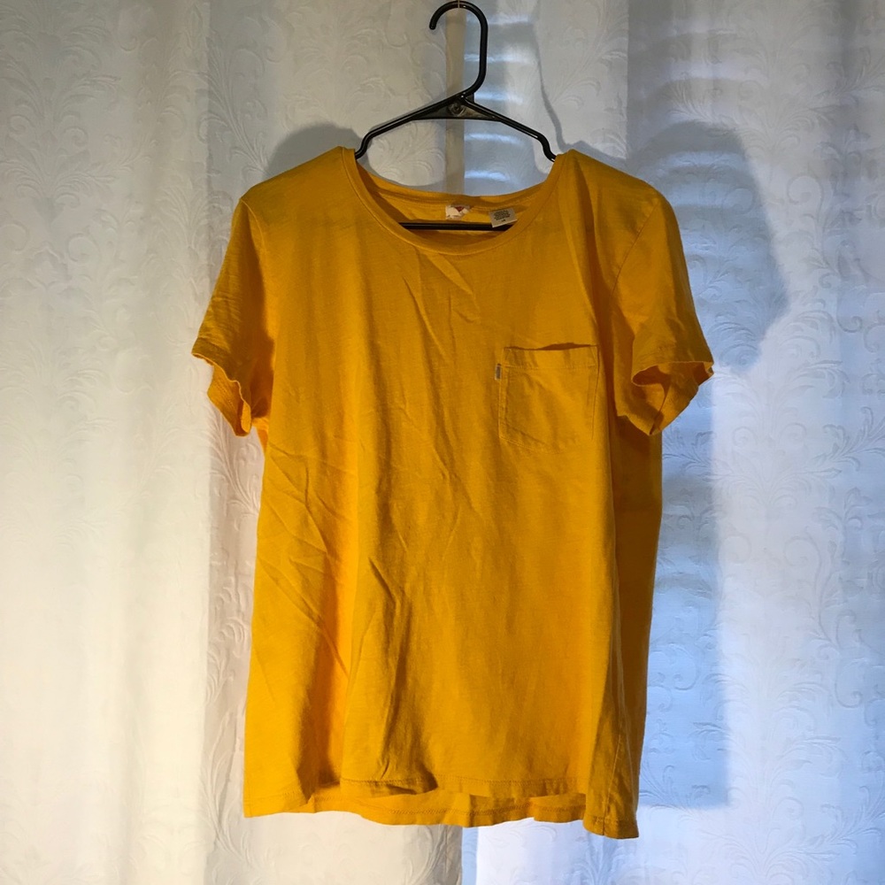 Tee Shirt